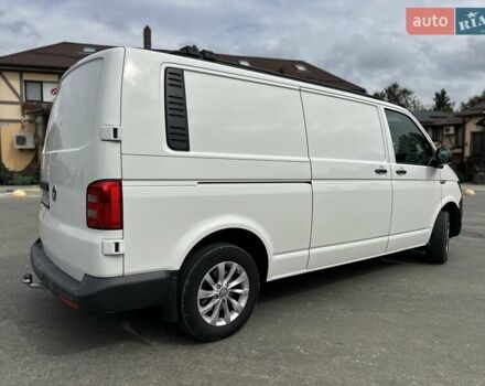 Белый Фольксваген Transporter, объемом двигателя 2 л и пробегом 230 тыс. км за 20999 $, фото 8 на Automoto.ua