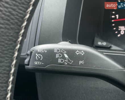 Білий Фольксваген Transporter, об'ємом двигуна 2 л та пробігом 228 тис. км за 25955 $, фото 48 на Automoto.ua