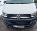 Белый Фольксваген Transporter, объемом двигателя 2 л и пробегом 330 тыс. км за 21700 $, фото 1 на Automoto.ua