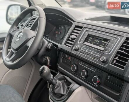 Белый Фольксваген Transporter, объемом двигателя 2 л и пробегом 278 тыс. км за 17550 $, фото 35 на Automoto.ua