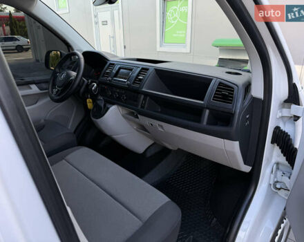 Белый Фольксваген Transporter, объемом двигателя 2 л и пробегом 253 тыс. км за 23555 $, фото 58 на Automoto.ua