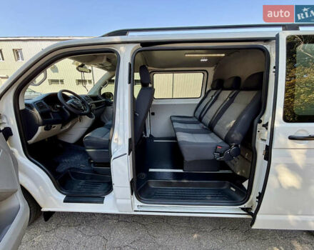 Белый Фольксваген Transporter, объемом двигателя 2 л и пробегом 230 тыс. км за 26500 $, фото 45 на Automoto.ua
