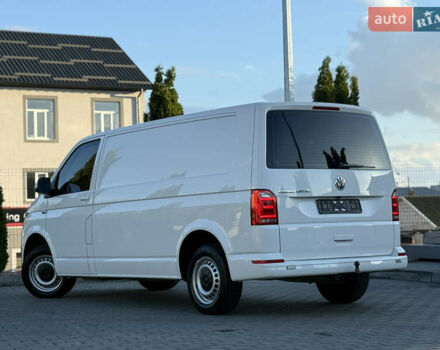 Белый Фольксваген Transporter, объемом двигателя 2 л и пробегом 253 тыс. км за 23555 $, фото 12 на Automoto.ua