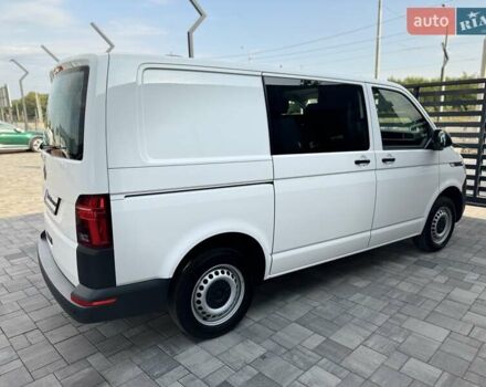 Белый Фольксваген Transporter, объемом двигателя 2 л и пробегом 190 тыс. км за 26900 $, фото 2 на Automoto.ua