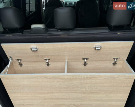 Білий Фольксваген Transporter, об'ємом двигуна 2 л та пробігом 228 тис. км за 25955 $, фото 28 на Automoto.ua