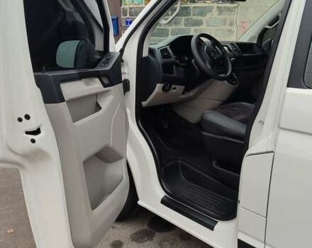 Белый Фольксваген Transporter, объемом двигателя 1.97 л и пробегом 228 тыс. км за 28000 $, фото 15 на Automoto.ua