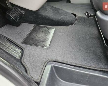 Белый Фольксваген Transporter, объемом двигателя 2 л и пробегом 290 тыс. км за 21300 $, фото 16 на Automoto.ua