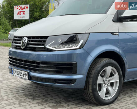 Білий Фольксваген Transporter, об'ємом двигуна 2 л та пробігом 228 тис. км за 25955 $, фото 3 на Automoto.ua