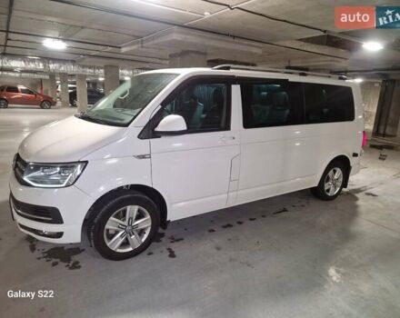 Белый Фольксваген Transporter, объемом двигателя 1.97 л и пробегом 238 тыс. км за 26999 $, фото 3 на Automoto.ua