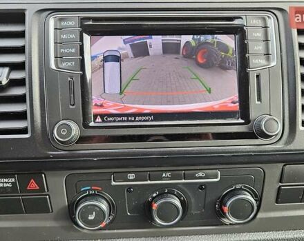Белый Фольксваген Transporter, объемом двигателя 2 л и пробегом 290 тыс. км за 21300 $, фото 21 на Automoto.ua