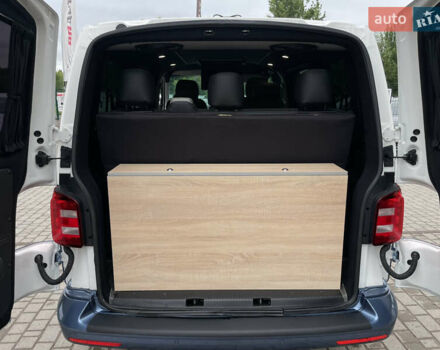 Білий Фольксваген Transporter, об'ємом двигуна 2 л та пробігом 228 тис. км за 25955 $, фото 27 на Automoto.ua