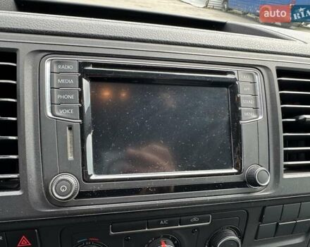 Белый Фольксваген Transporter, объемом двигателя 2 л и пробегом 230 тыс. км за 20999 $, фото 22 на Automoto.ua