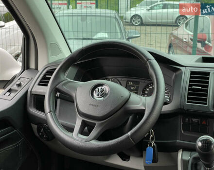 Білий Фольксваген Transporter, об'ємом двигуна 2 л та пробігом 228 тис. км за 25955 $, фото 40 на Automoto.ua