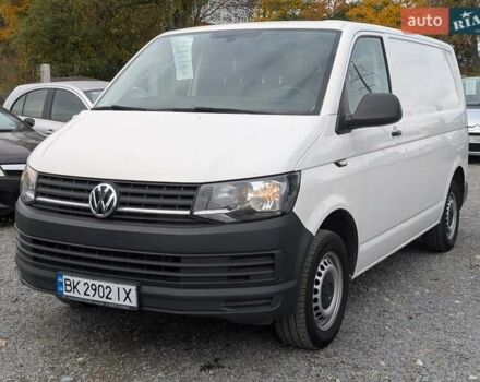 Белый Фольксваген Transporter, объемом двигателя 2 л и пробегом 278 тыс. км за 17550 $, фото 4 на Automoto.ua
