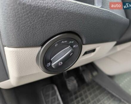 Белый Фольксваген Transporter, объемом двигателя 2 л и пробегом 278 тыс. км за 17550 $, фото 30 на Automoto.ua