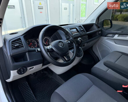 Белый Фольксваген Transporter, объемом двигателя 2 л и пробегом 253 тыс. км за 23555 $, фото 41 на Automoto.ua
