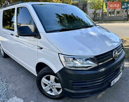 Белый Фольксваген Transporter, объемом двигателя 2 л и пробегом 230 тыс. км за 26500 $, фото 3 на Automoto.ua