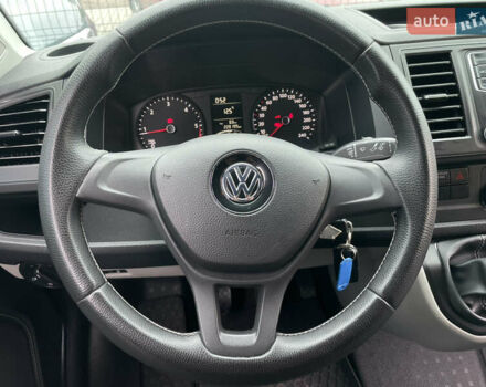 Білий Фольксваген Transporter, об'ємом двигуна 2 л та пробігом 228 тис. км за 25955 $, фото 45 на Automoto.ua