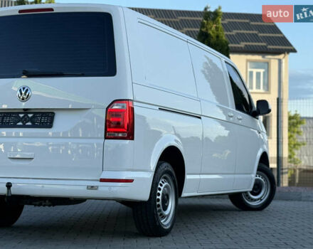 Белый Фольксваген Transporter, объемом двигателя 2 л и пробегом 253 тыс. км за 23555 $, фото 20 на Automoto.ua