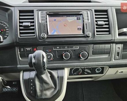 Белый Фольксваген Transporter, объемом двигателя 2 л и пробегом 290 тыс. км за 21300 $, фото 19 на Automoto.ua