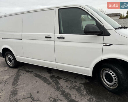 Білий Фольксваген Transporter, об'ємом двигуна 2 л та пробігом 252 тис. км за 18750 $, фото 6 на Automoto.ua