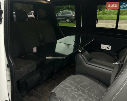 Білий Фольксваген Transporter, об'ємом двигуна 2 л та пробігом 228 тис. км за 25955 $, фото 32 на Automoto.ua
