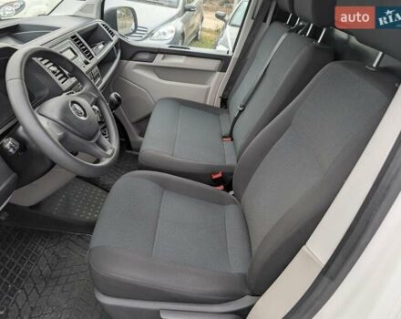 Белый Фольксваген Transporter, объемом двигателя 2 л и пробегом 278 тыс. км за 17550 $, фото 28 на Automoto.ua