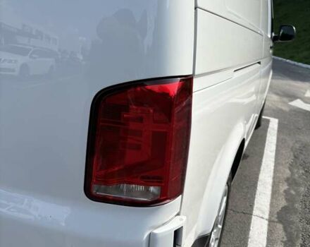 Білий Фольксваген Transporter, об'ємом двигуна 1.97 л та пробігом 270 тис. км за 22900 $, фото 3 на Automoto.ua