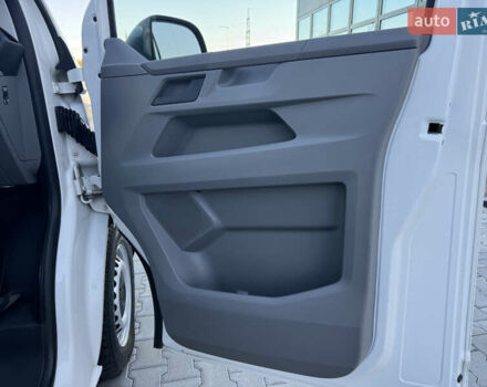 Белый Фольксваген Transporter, объемом двигателя 2 л и пробегом 300 тыс. км за 26500 $, фото 17 на Automoto.ua