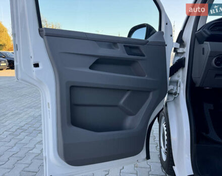 Белый Фольксваген Transporter, объемом двигателя 2 л и пробегом 300 тыс. км за 26500 $, фото 16 на Automoto.ua
