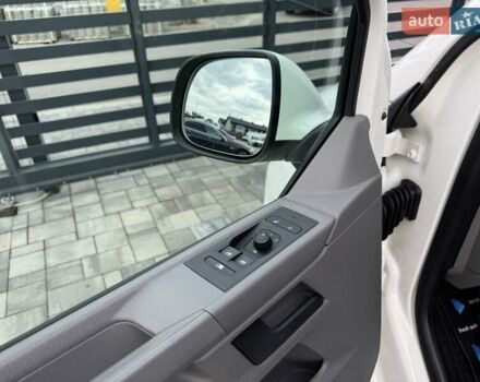 Белый Фольксваген Transporter, объемом двигателя 2 л и пробегом 153 тыс. км за 32900 $, фото 13 на Automoto.ua