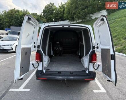 Білий Фольксваген Transporter, об'ємом двигуна 1.97 л та пробігом 270 тис. км за 22900 $, фото 11 на Automoto.ua