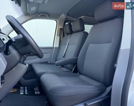 Белый Фольксваген Transporter, объемом двигателя 2 л и пробегом 300 тыс. км за 26500 $, фото 7 на Automoto.ua