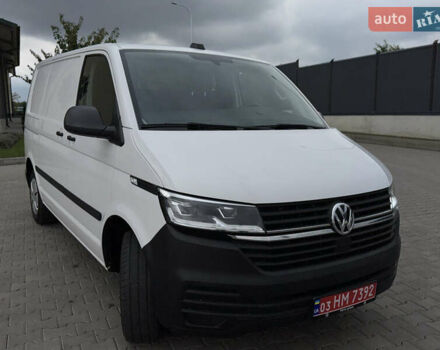 Белый Фольксваген Transporter, объемом двигателя 1.97 л и пробегом 198 тыс. км за 21000 $, фото 2 на Automoto.ua