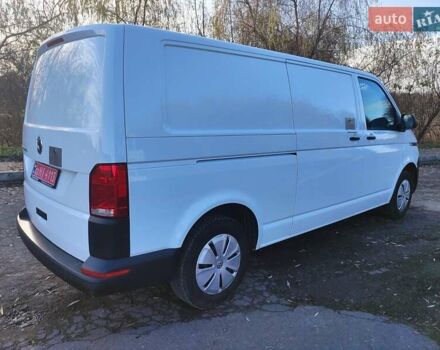Белый Фольксваген Transporter, объемом двигателя 2 л и пробегом 213 тыс. км за 19999 $, фото 1 на Automoto.ua