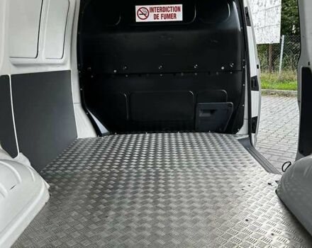 Белый Фольксваген Transporter, объемом двигателя 0 л и пробегом 127 тыс. км за 22000 $, фото 17 на Automoto.ua