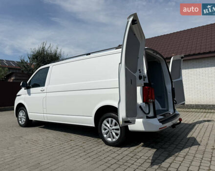 Белый Фольксваген Transporter, объемом двигателя 2 л и пробегом 194 тыс. км за 26350 $, фото 103 на Automoto.ua