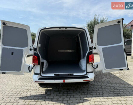 Белый Фольксваген Transporter, объемом двигателя 2 л и пробегом 194 тыс. км за 26350 $, фото 101 на Automoto.ua