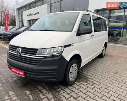 Білий Фольксваген Transporter, об'ємом двигуна 2 л та пробігом 224 тис. км за 29999 $, фото 2 на Automoto.ua