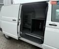 Белый Фольксваген Transporter, объемом двигателя 1.97 л и пробегом 57 тыс. км за 32900 $, фото 4 на Automoto.ua