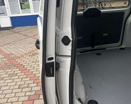 Белый Фольксваген Transporter, объемом двигателя 2 л и пробегом 172 тыс. км за 24500 $, фото 14 на Automoto.ua