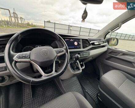 Белый Фольксваген Transporter, объемом двигателя 1.97 л и пробегом 198 тыс. км за 21000 $, фото 22 на Automoto.ua