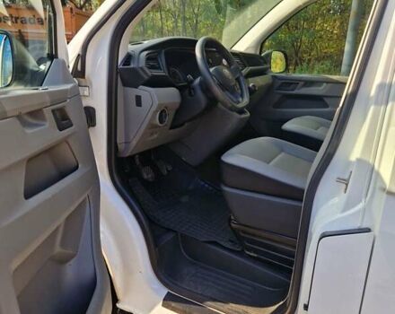 Белый Фольксваген Transporter, объемом двигателя 1.97 л и пробегом 227 тыс. км за 33700 $, фото 44 на Automoto.ua