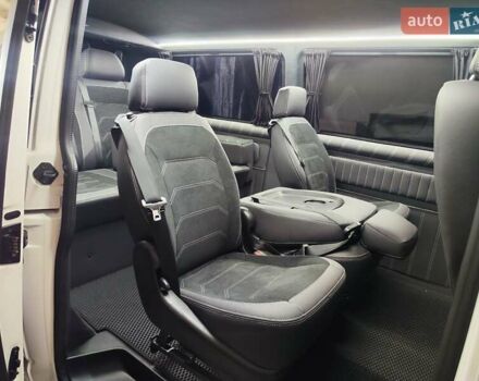 Белый Фольксваген Transporter, объемом двигателя 2 л и пробегом 208 тыс. км за 33850 $, фото 53 на Automoto.ua