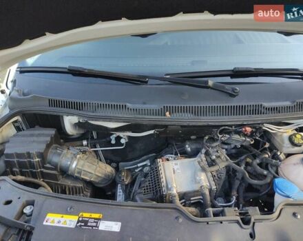 Белый Фольксваген Transporter, объемом двигателя 2 л и пробегом 213 тыс. км за 19999 $, фото 26 на Automoto.ua