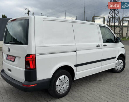 Белый Фольксваген Transporter, объемом двигателя 1.97 л и пробегом 198 тыс. км за 21000 $, фото 13 на Automoto.ua