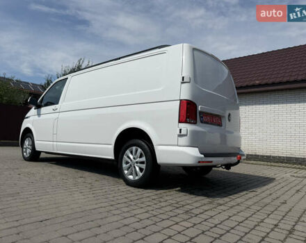 Белый Фольксваген Transporter, объемом двигателя 2 л и пробегом 194 тыс. км за 26350 $, фото 23 на Automoto.ua