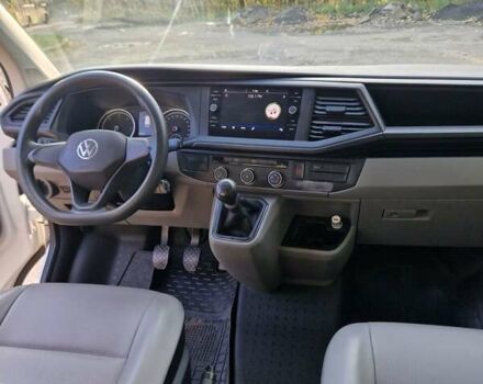 Белый Фольксваген Transporter, объемом двигателя 1.97 л и пробегом 227 тыс. км за 33700 $, фото 37 на Automoto.ua