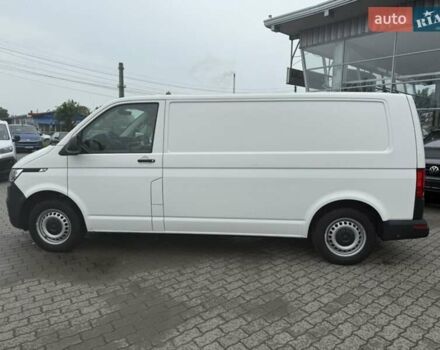 Белый Фольксваген Transporter, объемом двигателя 1.97 л и пробегом 57 тыс. км за 32900 $, фото 2 на Automoto.ua