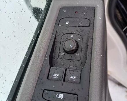 Білий Фольксваген Transporter, об'ємом двигуна 1.97 л та пробігом 219 тис. км за 32200 $, фото 36 на Automoto.ua